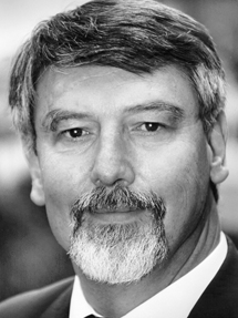 Prof. Dr.-Ing. Holger Luczak